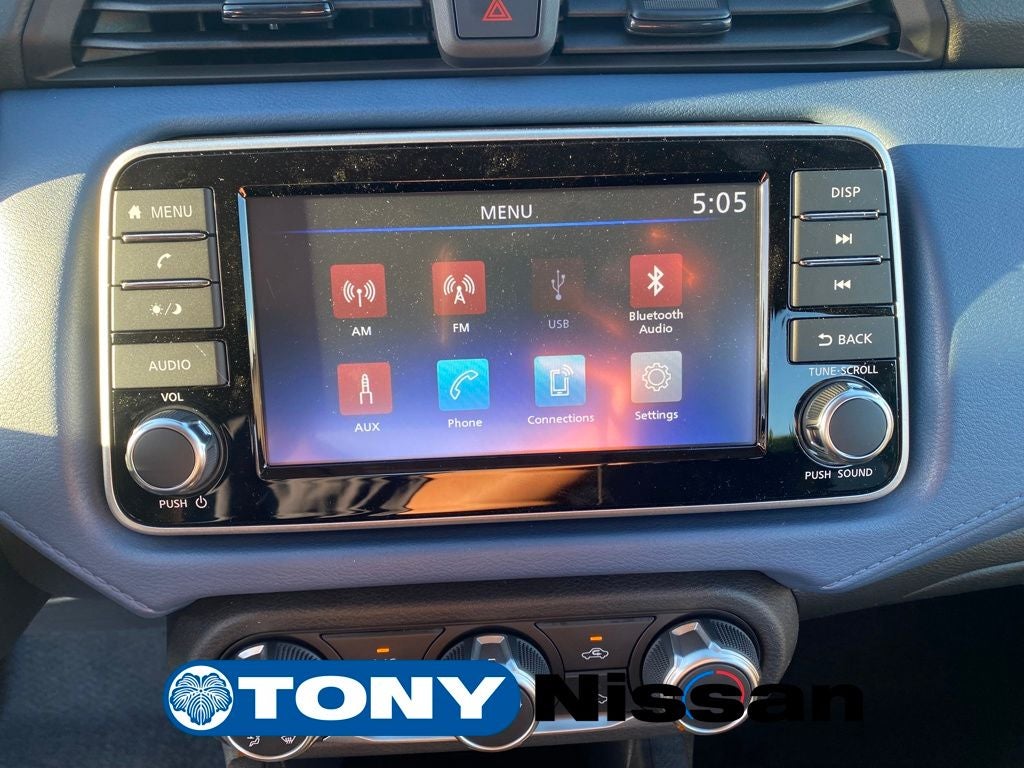 2025 Nissan Versa 1.6 SV