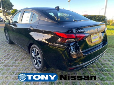 2025 Nissan Versa 1.6 SV