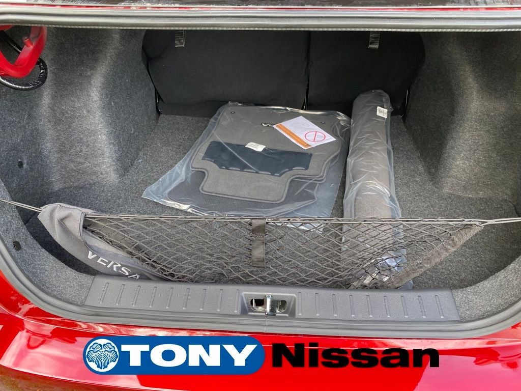 2025 Nissan Versa 1.6 SV