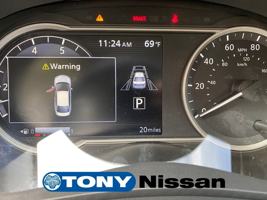 2025 Nissan Versa 1.6 SV