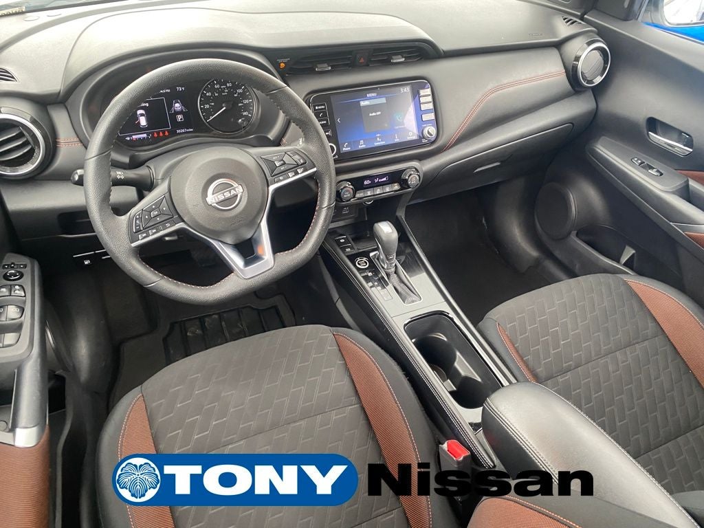 2024 Nissan Kicks SR