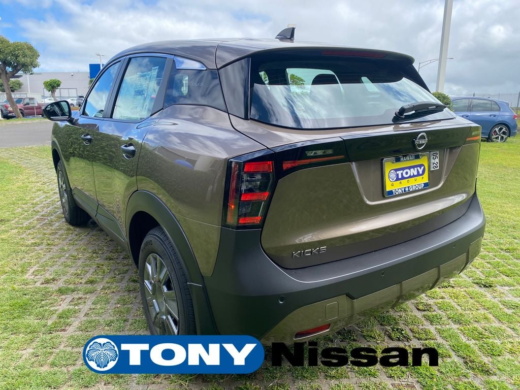 2026 Nissan Kicks S