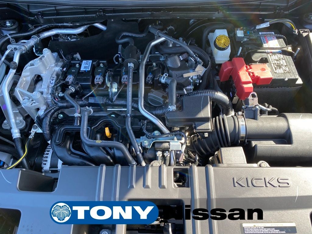 2026 Nissan Kicks SV