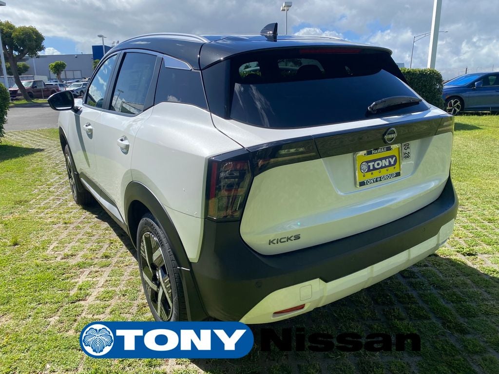 2026 Nissan Kicks SV