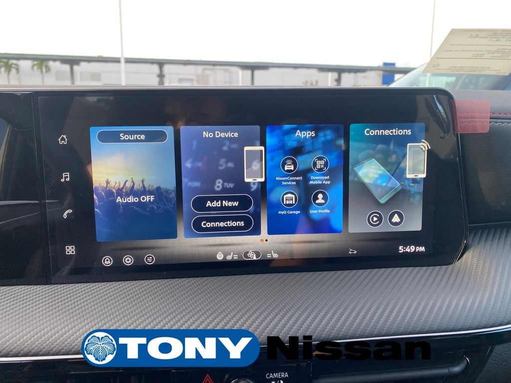 2026 Nissan Kicks SR