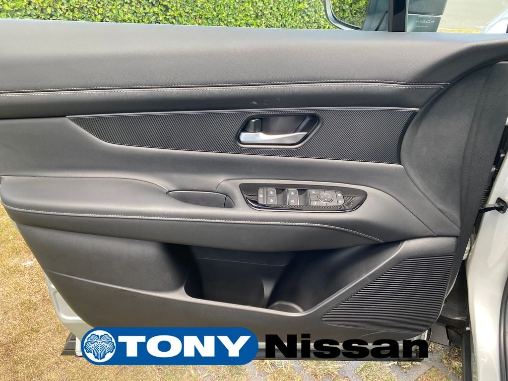 2025 Nissan Murano SV