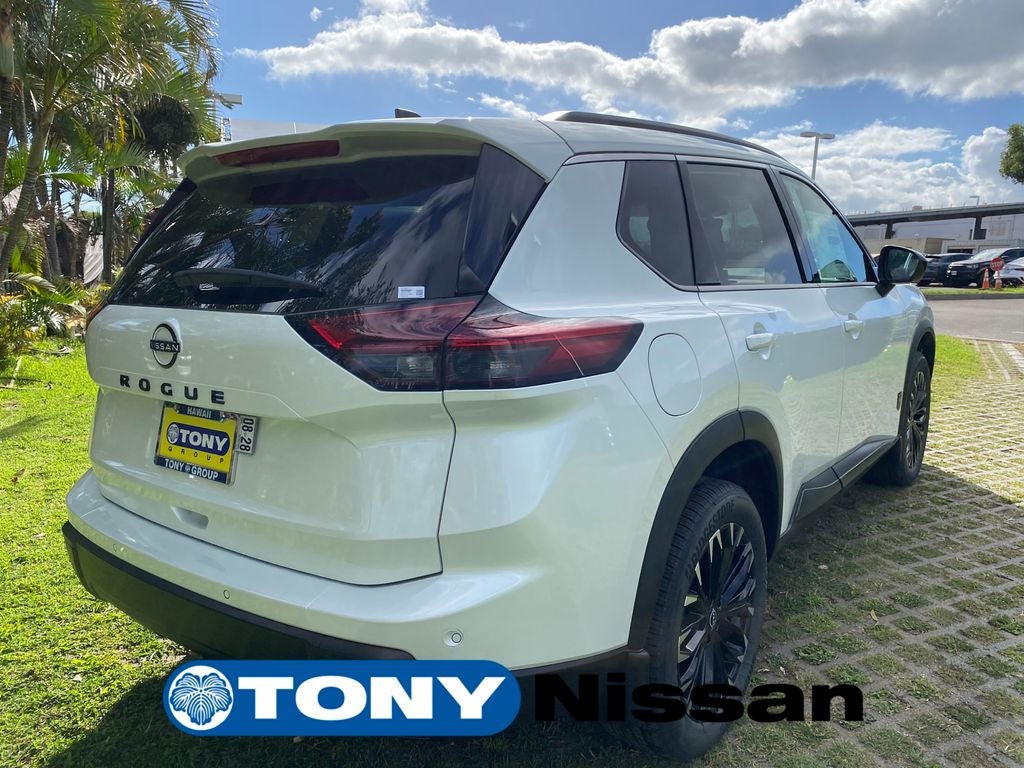 2026 Nissan Rogue Dark Armor