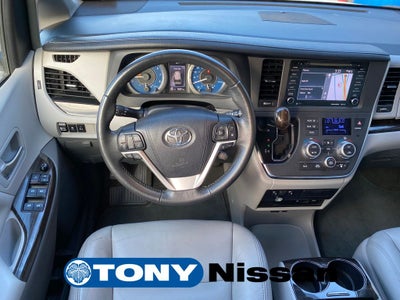 2018 Toyota Sienna XLE Premium 8 Passenger