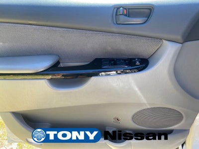 2004 Toyota Sienna CE