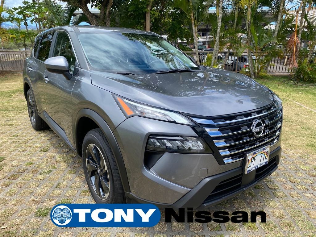2025 Nissan Rogue SV FWD's photo