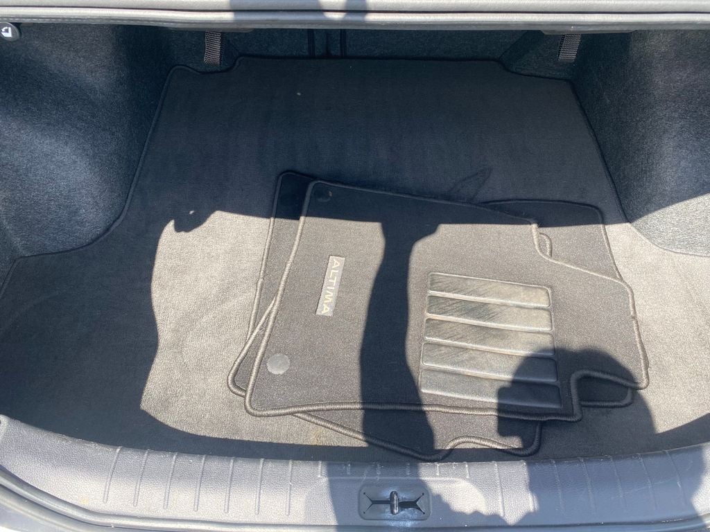 2022 Nissan Altima Base