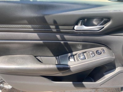 2022 Nissan Altima Base
