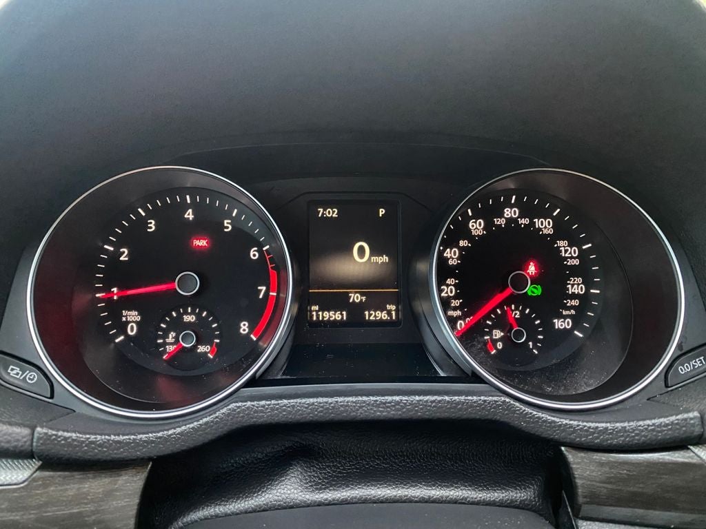 2017 Volkswagen Passat Base