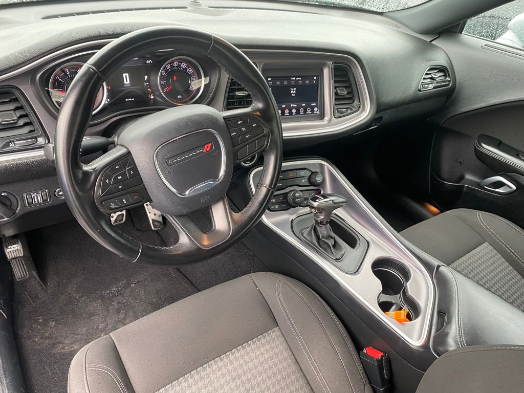 2020 Dodge Challenger Base