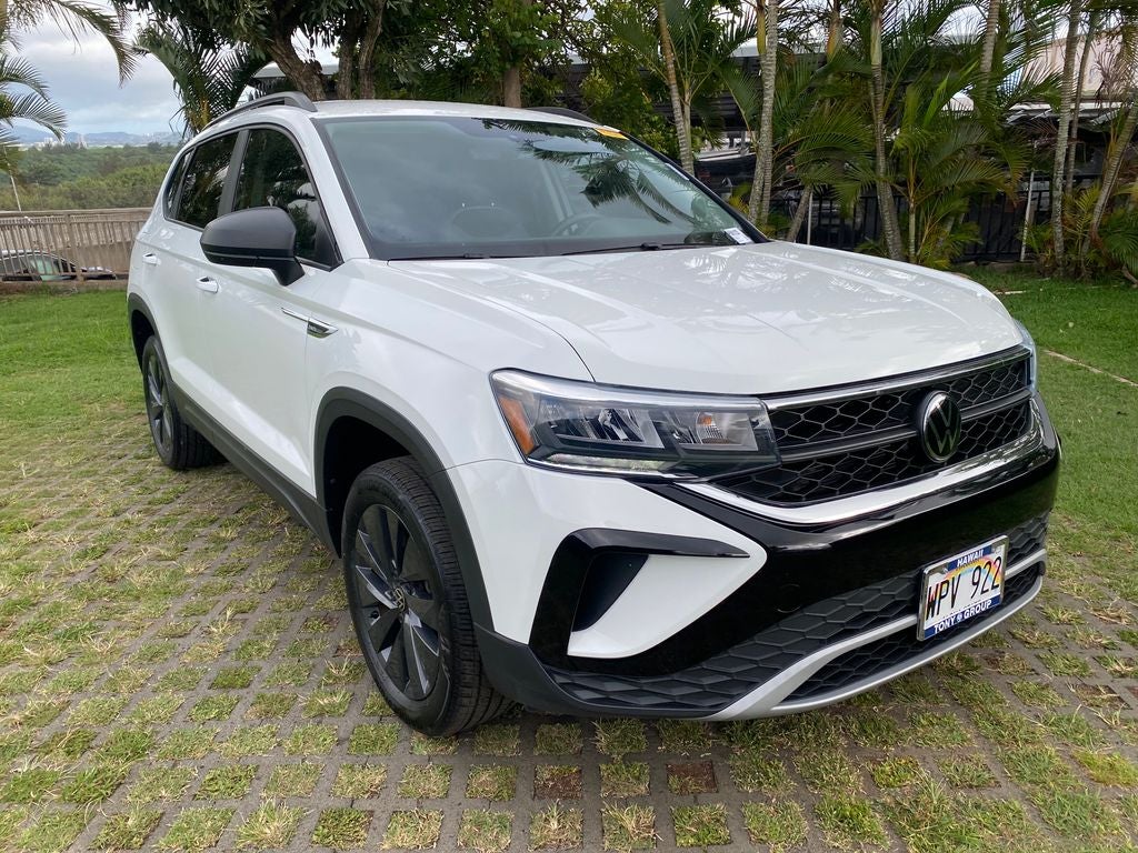 2023 Volkswagen Taos Base