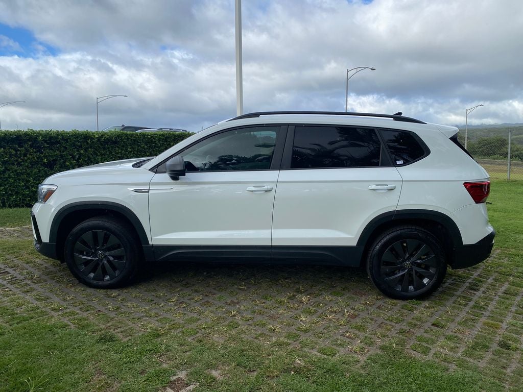 2023 Volkswagen Taos Base