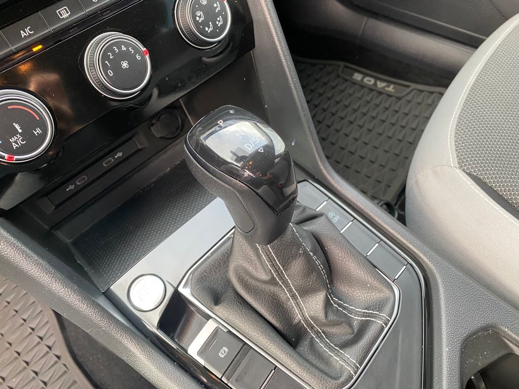 2023 Volkswagen Taos Base