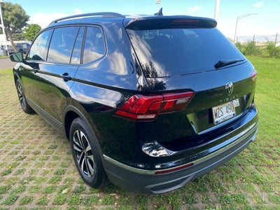 2024 Volkswagen Tiguan Base