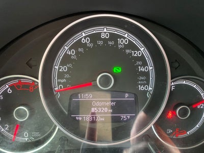 2018 Volkswagen Beetle Base