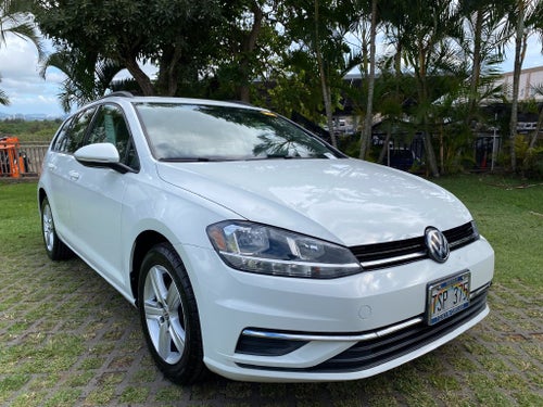2018 Volkswagen Golf SportWagen Base