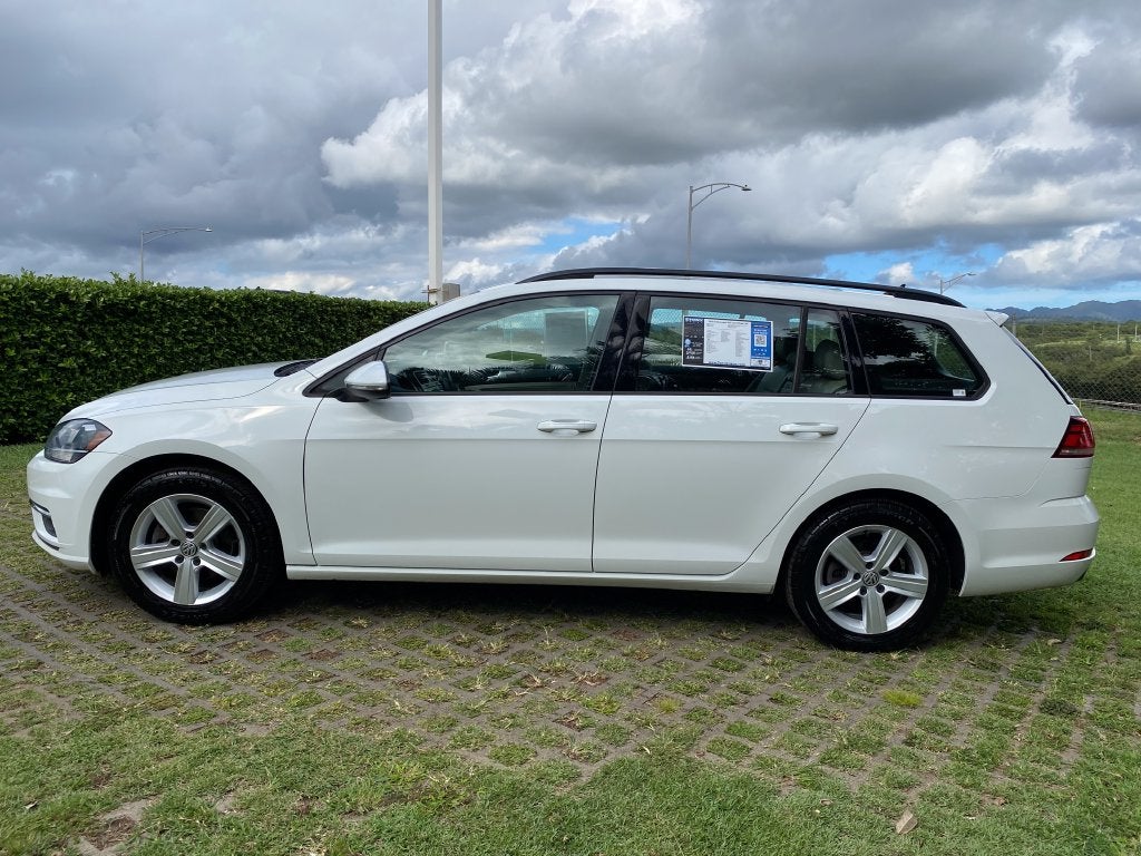 2018 Volkswagen Golf SportWagen Base