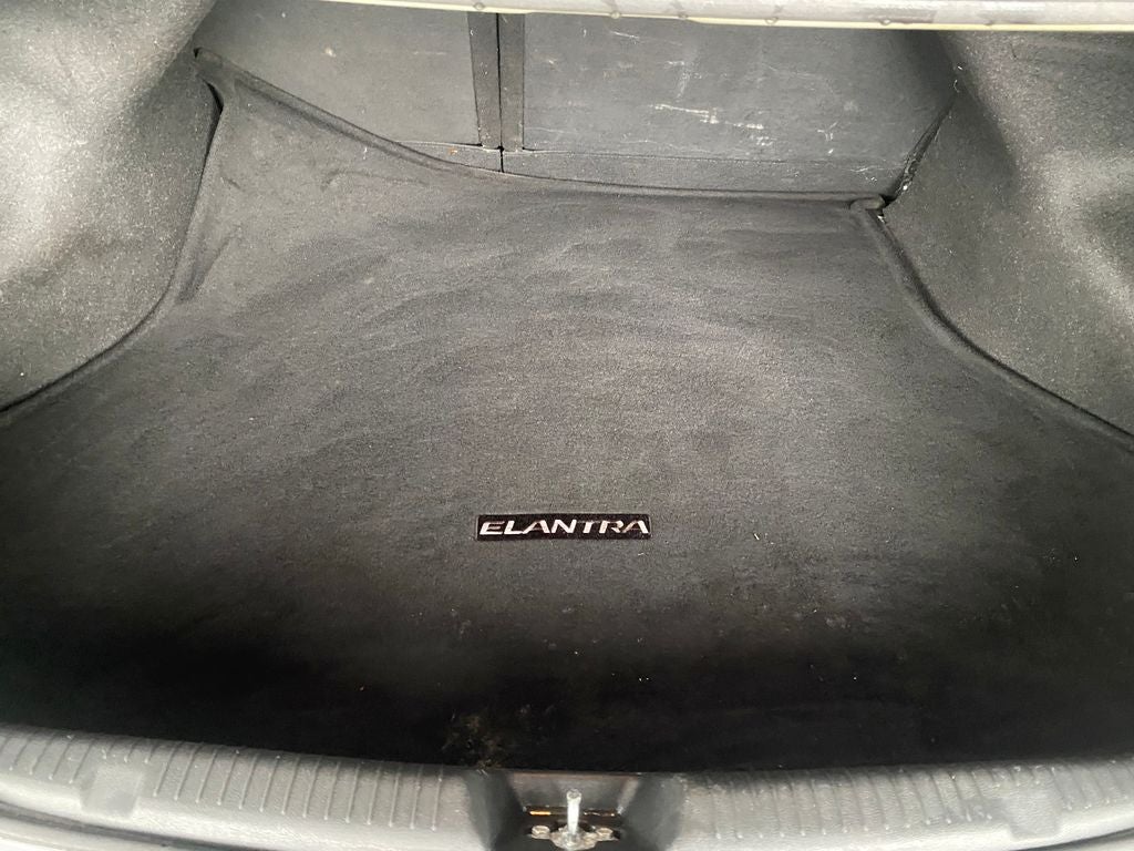 2016 Hyundai Elantra Base