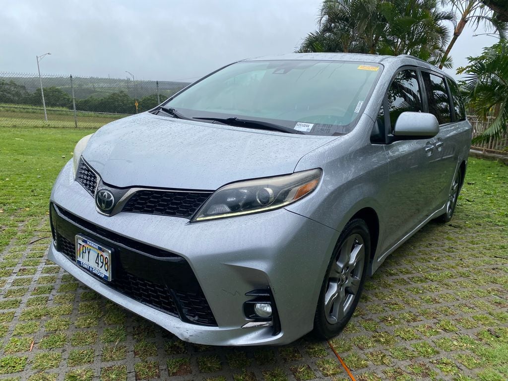 2018 Toyota Sienna Base