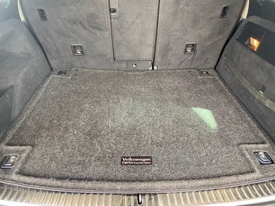 2015 Volkswagen Touareg Base